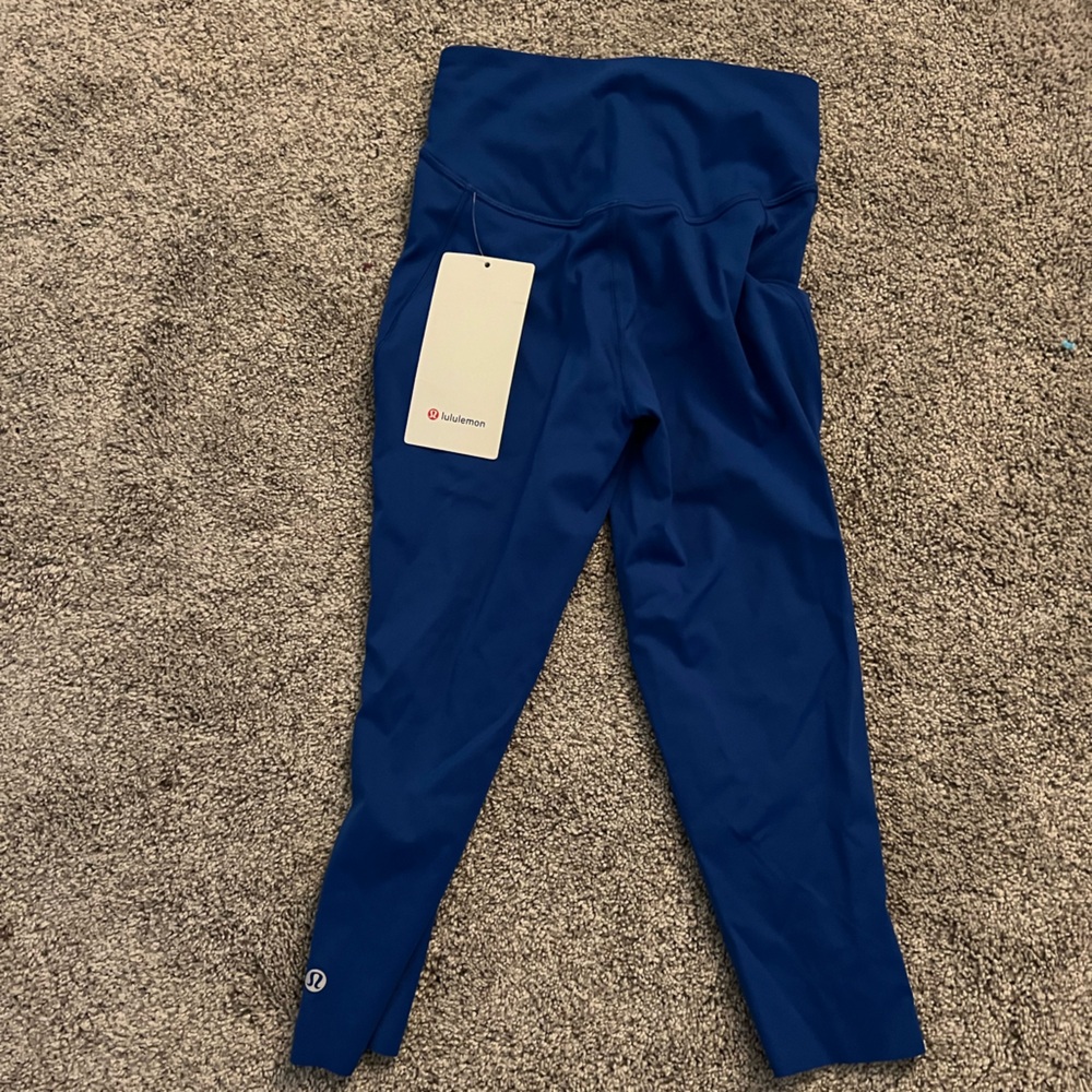 Lululemon cropped leggings